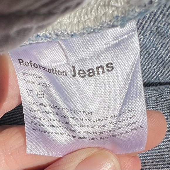 REFORMATION Cynthia High Rise Straight Jean Shasta Destroyed Size 23 - Picture 10 of 14